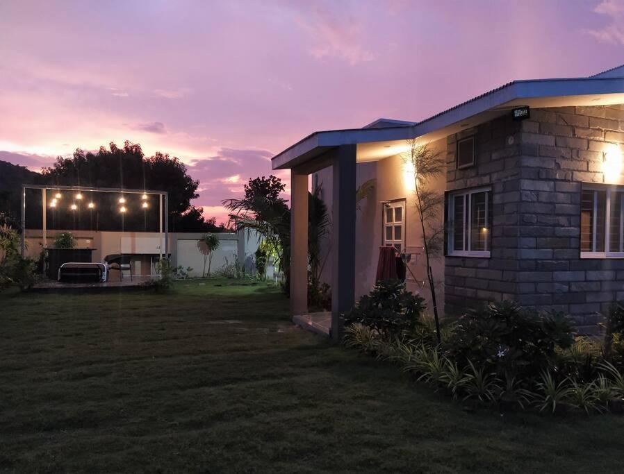 Nine Hill Villa - 2Bhk Private Villa With Pool Udaipur Exterior foto